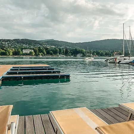 Strandbude Morak Hotel